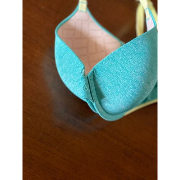 Victoria's Secret Semi Demi Bra in Bright Teal (32DD/E) - Picture 4 of 8